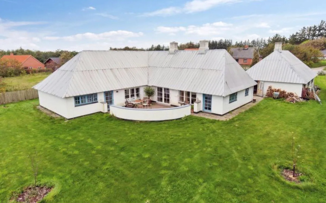 "Anneka" - 4km from the sea in NW Jutland