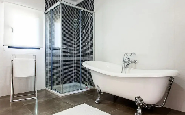 Pool House Marineta