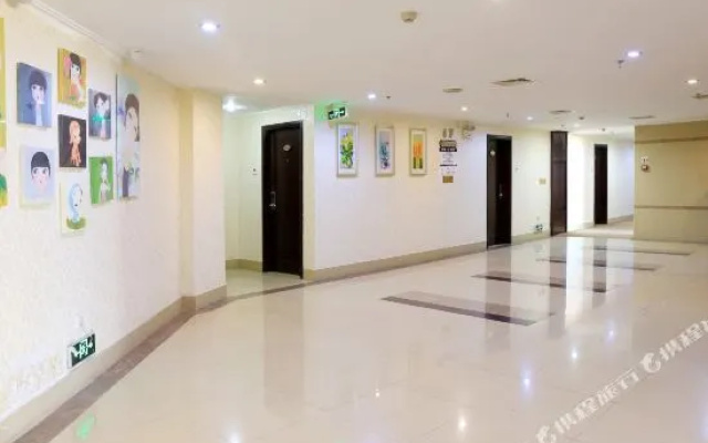 Sainan Hotel (Yangjiang Yueyun Bus Terminal)