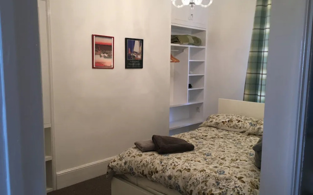 Moray Beachside Apartments