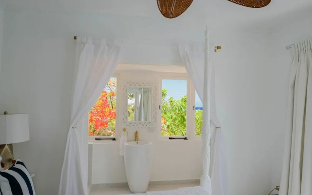 Ocean Front Property - Villa 5 Aruba Stunning