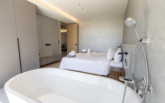Beachfront 5122 Building C Modern 2BR Suite