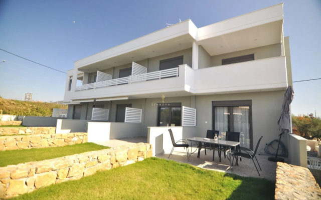 Zennova #28 Sirene Luxury Studio
