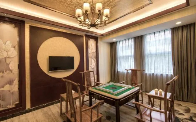 Sun Hotel