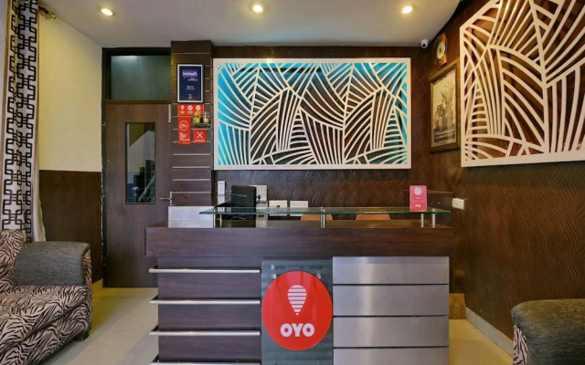 OYO 11754 Hotel Classic 7