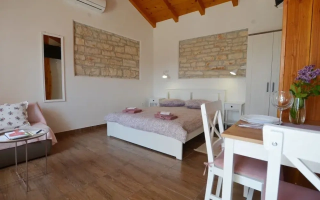 Lush and Sweet Escape Apartments