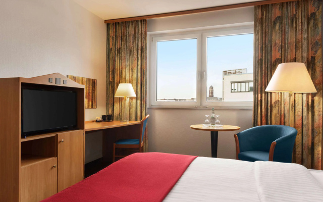 Ramada By Wyndham Bottrop