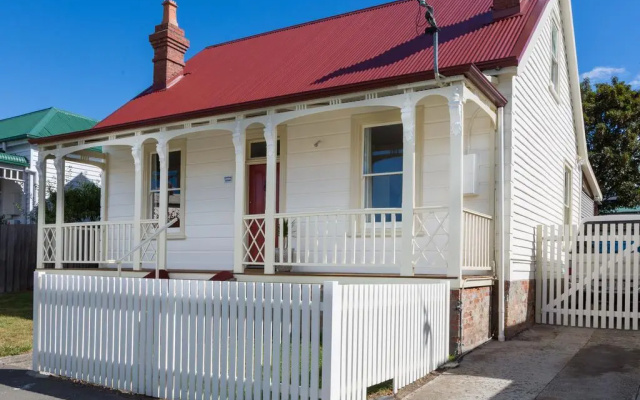 Brampton Cottage