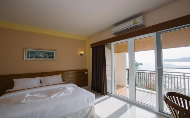 Royal Hill Satun Hotel