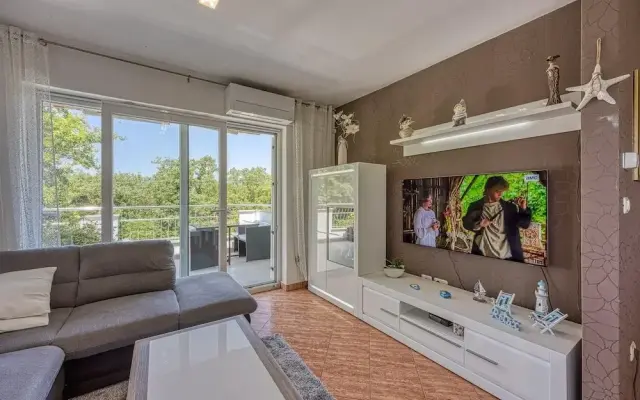 App Mariella 150m From the sea
