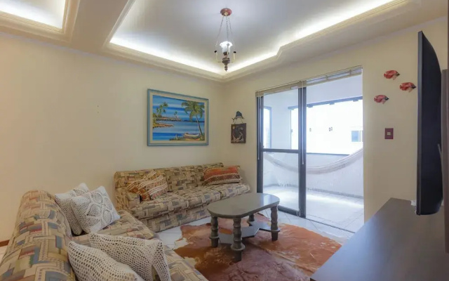 Apto c Churrasqueira e Garagem 300m da Praia