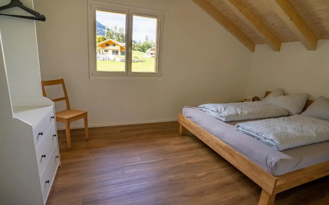Chuenislodge2 Neu, 2 Balkone, Designerofen, mit top Aussicht!