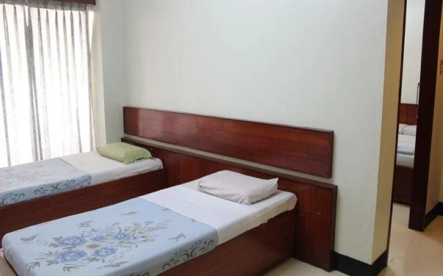 Evergreen Hotel