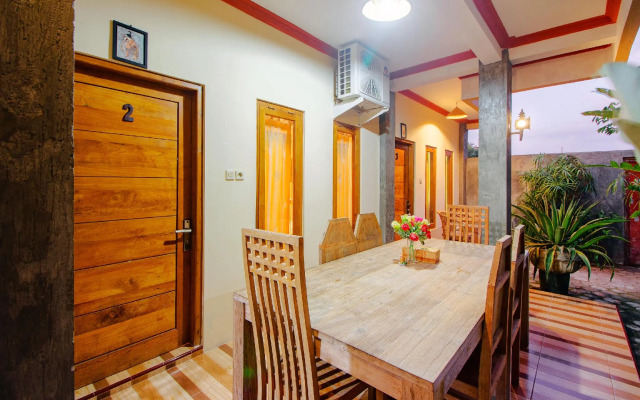 OYO 2047 Opak Village Bed and Breakfast