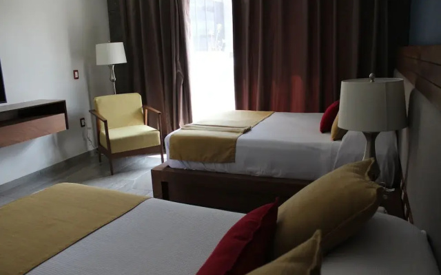 Hotel Rancho Tabachines