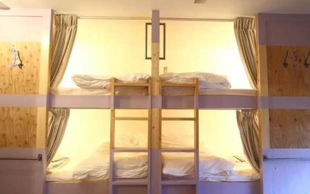 Hostel Bushi