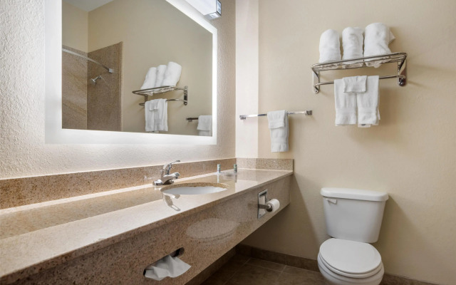 Best Western Opp Inn