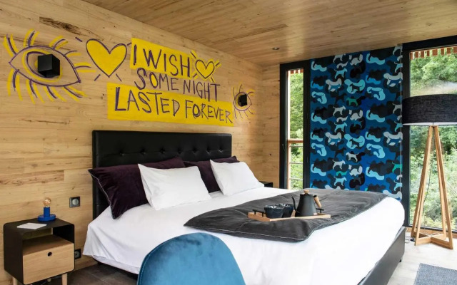 Loire Valley Lodges - Hotel