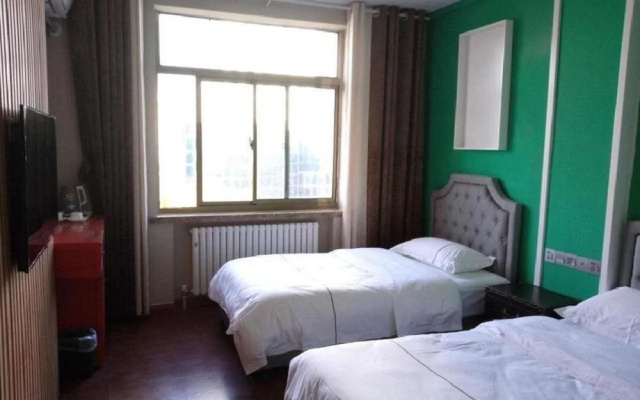 Weihai Milano Fashion Hotel