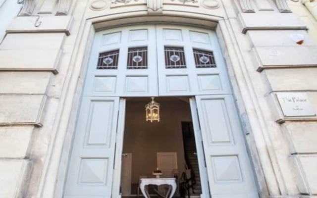 Отель B&B The Palace Лечче вид на фасад