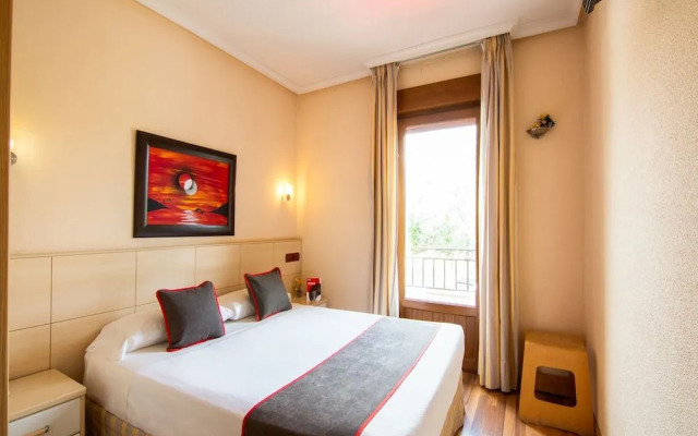 Hostal Rural El Caño by Viverestays