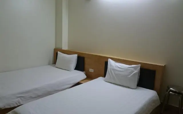 X6 Hotel
