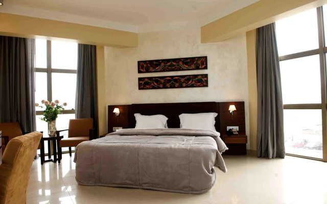 Avenue Suites