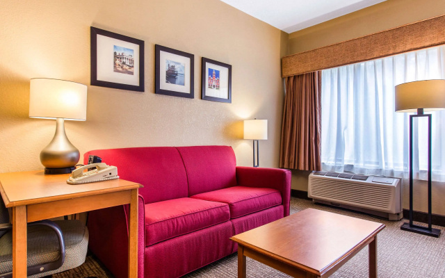 Spark by Hilton Wilmington