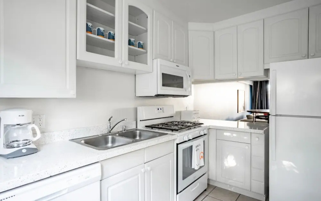 WanderJaunt - Caspian - 2BR - Point Loma
