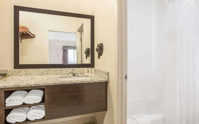 Days Inn Bryan