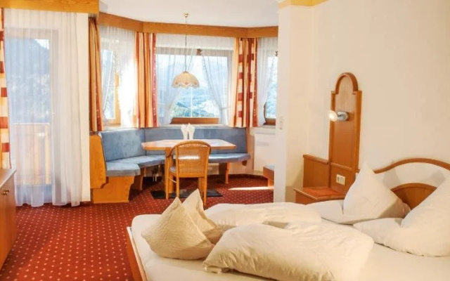 Hotel Pension Romantica