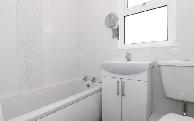 145 Sunbeach Chalet
