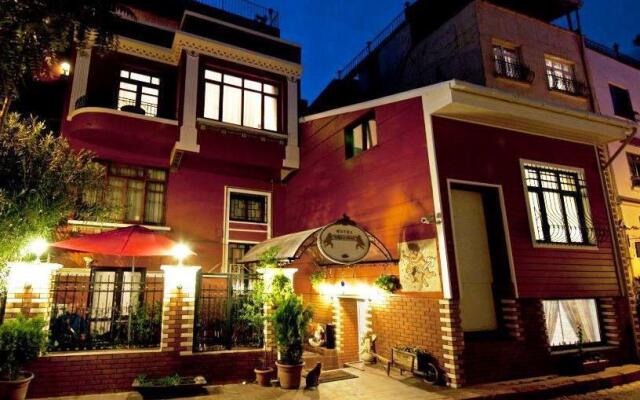 Angel's Home Hotel вид на фасад