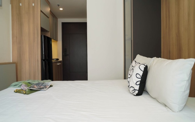 Comfortable Space And Neat Studio At Apartment Citra Living