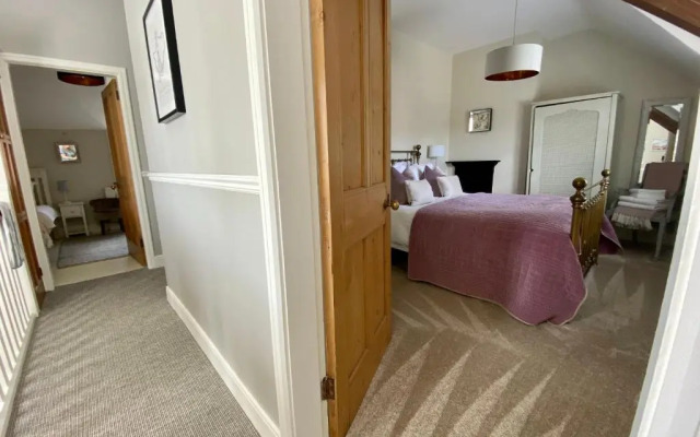 30 Overleigh Road