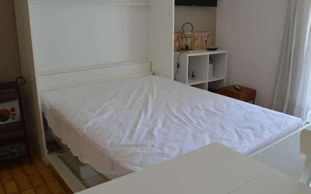 Appartement Le Grau-du-Roi, 1 pièce, 4 personnes - FR-1-250-159