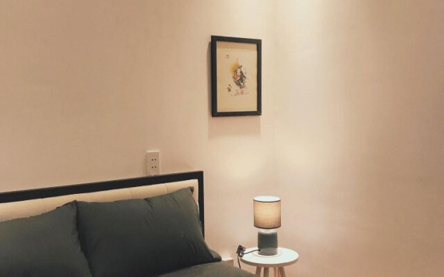 White Home