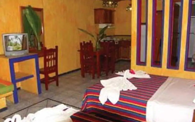 Hotel y Suites Mar y Sol