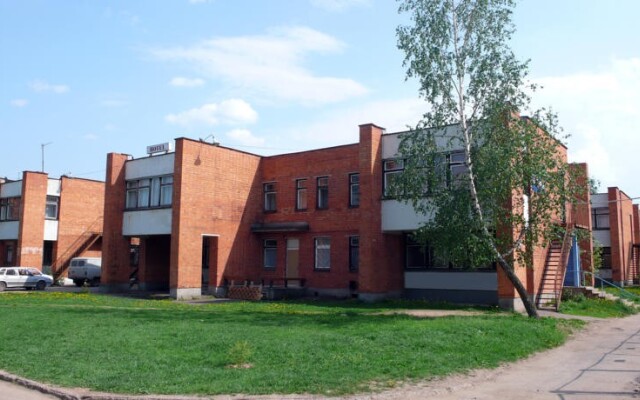 Гостиница Амарис в Великих Луках 6 отзывов об отеле, цены и фото номеров - забронировать гостиницу Амарис онлайн Великие Луки вид на фасад