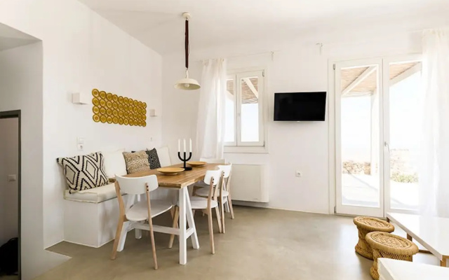 M4 Miloi 5 Luxury Villa in Kythnos