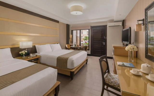 Henann Lagoon Resort