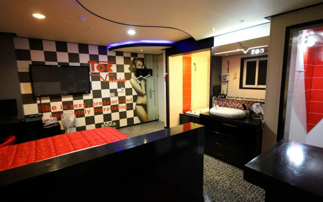 Toc Motel(TOC모텔)
