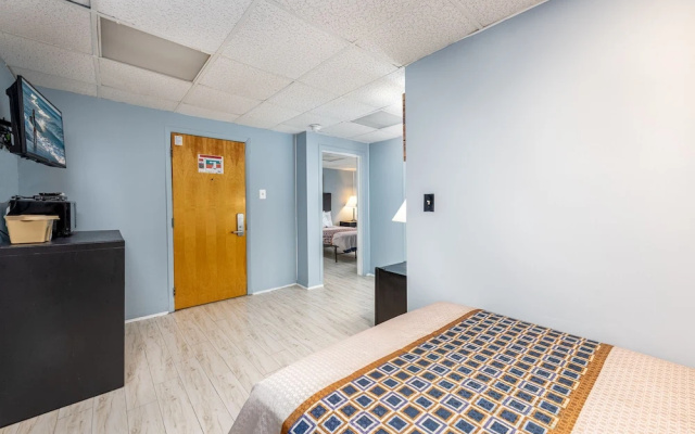 Econo Lodge Seaside Heights  Toms River East