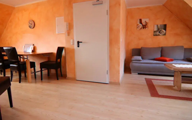 Wunderschoene Ferienwohnung an der Mueritz