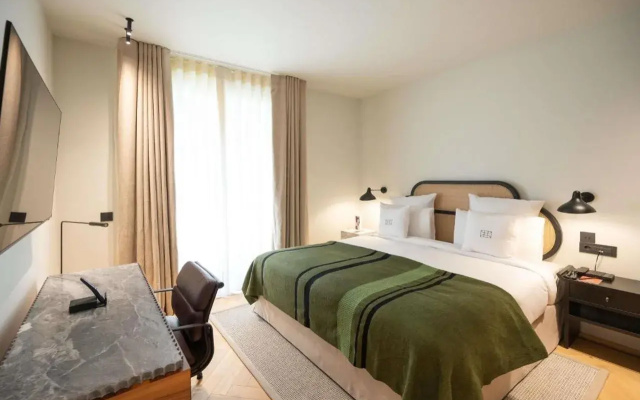 Athens Capital Suites-Mgallery Collection