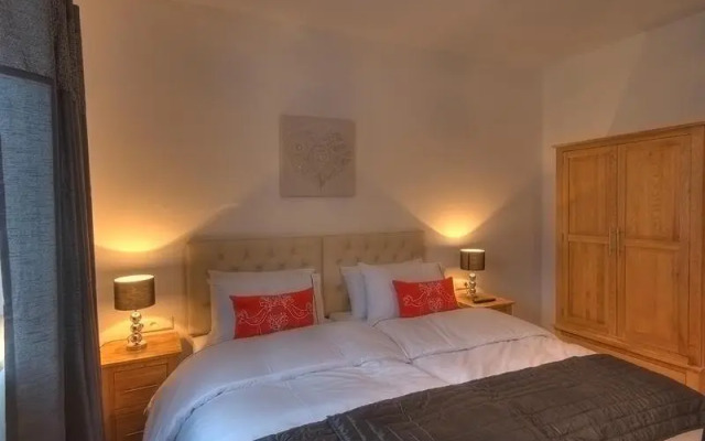Chalet Apartment Ski and Golf by Kaprun Rentals