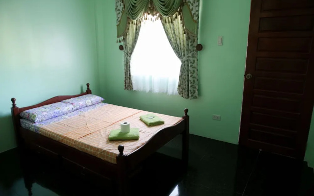 Luzmin BH - Pink House