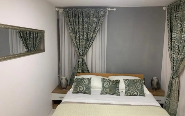 Apartment and Room Old Town