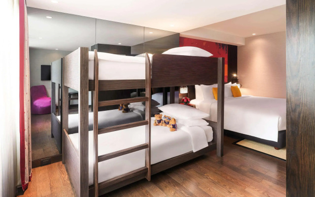 Отель Mercure Bangkok Sukhumvit 11