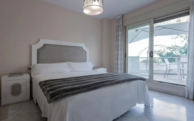 Luxury 3 bed Apartment - Puerto Banús